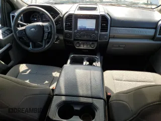 2022 Ford F-350 XL with VIN 1FT8W3DT9NEG30083, listed as a Copart auction lot 55561455 with 31,362 mi miles and Salvage Title. Bid and sale history available at DreamBid. Image 8.