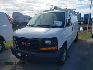 2016 GMC Savana Cargo z VIN 1GTW7AFF9G1194121, wystawiony jako IAAI lot #41978935 z przebiegiem 91 469 mil mil oraz . Historia ofert i sprzedaży dostępna na DreamBid. Obrazek 12.