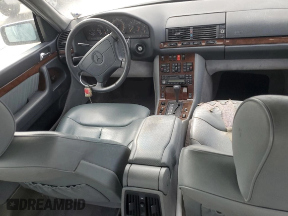 1995 Mercedes-Benz S with VIN WDBGA51E2SA215698, listed as a Copart auction lot 43001745 with Not Provided miles and Clean Title. Bid and sale history available at DreamBid. Image 8.