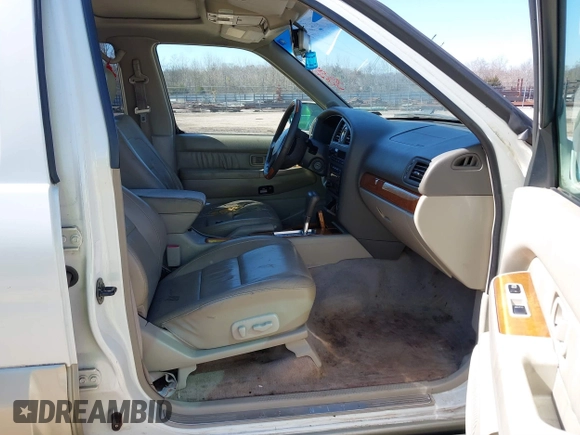 2002 Infiniti QX4 with VIN JNRDR09X82W210434, listed as a IAAI auction lot 41638875 with 230,765 mi miles and . Bid and sale history available at DreamBid. Image 5.