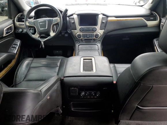 2017 GMC Yukon XL Denali with VIN 1GKS2HKJ7HR228712, listed as a Copart auction lot 46952025 with 197,162 mi miles and Clean Title. Bid and sale history available at carsss.com. Image 8.