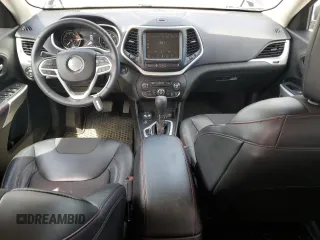 2018 Jeep Cherokee Trailhawk z VIN 1C4PJMBX1JD509120, wystawiony jako Copart lot #58920135 z przebiegiem 42 501 mil mil oraz Szkoda całkowita • Salvage title. Historia ofert i sprzedaży dostępna na DreamBid. Obrazek 8.