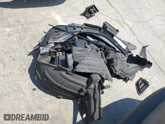 2022 Lexus UX 200 with VIN JTHX3JBH7N2054100, listed as a Copart auction lot 56495695 with 70,979 mi miles and Salvage title. Bid and sale history available at DreamBid. Image 13.