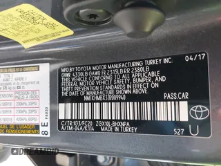 2018 Toyota C-HR XLE with VIN NMTKHMBX3JR009940, listed as a IAAI auction lot 41840885 with 71,155 mi miles. Bid and sale history available at carsss.com. Image 9.
