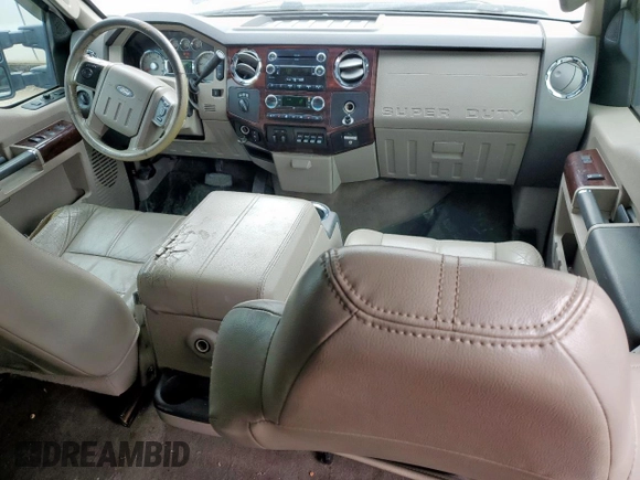 2010 Ford F-350 XL с VIN 1FTWW3BR3AEA11438, выставлен на аукционе Copart как лот 45929625 с пробегом 344 180 миль миль и Списание • Salvage title. История ставок и продаж доступна на DreamBid. Изображение 8.