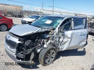 2019 Kia Sportage LX z VIN KNDPM3AC4K7591148, wystawiony jako IAAI lot #41826009 z przebiegiem Nie podano mil oraz . Historia ofert i sprzedaży dostępna na DreamBid. Obrazek 2.