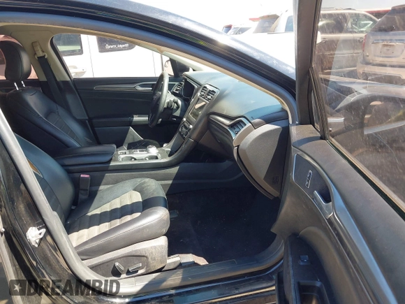 2017 Ford Fusion SE with VIN 3FA6P0H9XHR253790, listed as a IAAI auction lot 41838336 with 116,973 mi miles. Bid and sale history available at carsss.com. Image 5.