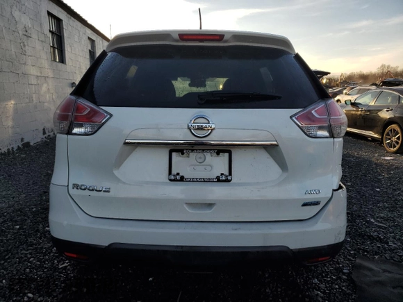 2014 Nissan Rogue S with VIN 5N1AT2MK8EC778857, listed as a Copart auction lot 82157204 with 156,098 mi miles and Salvage Title. Bid and sale history available at carsss.com. Image 6.
