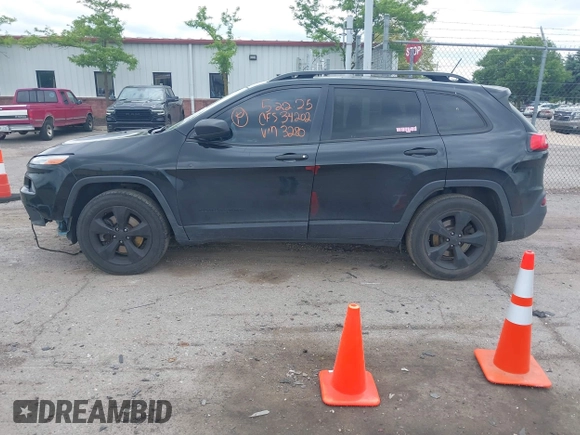 2016 Jeep Cherokee Sport with VIN 1C4PJMAB9GW323280, listed as a IAAI auction lot 42366989 with 151,332 mi miles and . Bid and sale history available at DreamBid. Image 15.