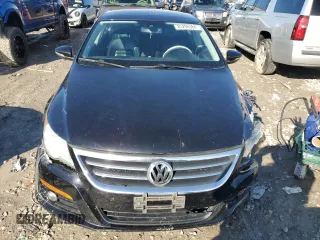 2010 Volkswagen CC Luxury with VIN WVWHL7AN2AE520847, listed as a Copart auction lot 85290384 with 140,660 mi miles and Salvage title. Bid and sale history available at DreamBid. Image 5.