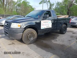 2008 Ford F-150 XL with VIN 1FTRF12268KF03798, listed as a IAAI auction lot 42030835 with 202,239 mi miles. Bid and sale history available at carsss.com. Image 2.