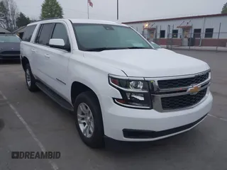2020 Chevrolet Suburban LT z VIN 1GNSCHKC6LR113299, wystawiony jako IAAI lot #41921541 z przebiegiem 89 902 mil mil oraz . Historia ofert i sprzedaży dostępna na DreamBid. Obrazek 1.