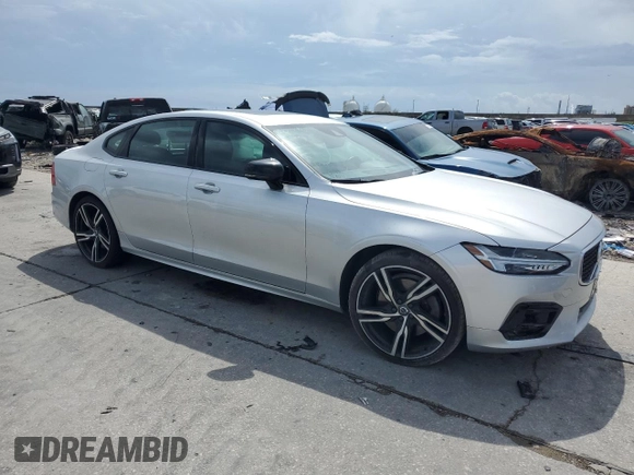2020 Volvo S90 R-Design с VIN LVYA22MT4LP172521, выставлен на аукционе Copart как лот 54615195 с пробегом Не указан миль и Списание • Salvage title. История ставок и продаж доступна на DreamBid. Изображение 4.