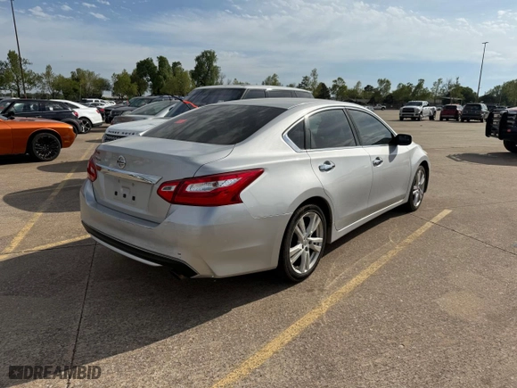 2016 Nissan Altima 2.5 S with VIN 1N4AL3AP8GN344638, listed as a Copart auction lot 53916195 with 179,778 mi miles and Clean Title. Bid and sale history available at carsss.com. Image 4.