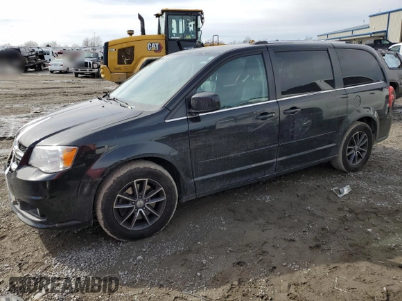 2017 Dodge Grand Caravan SXT with VIN 2C4RDGCG0HR589517, listed as a Copart auction lot 46526085 with 141,263 mi miles and Salvage Title. Bid and sale history available at DreamBid. Image 1.