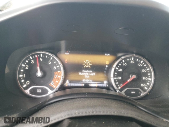 2021 Jeep Renegade Latitude z VIN ZACNJCBB3MPN13260, wystawiony jako Copart lot #43588315 z przebiegiem 47 494 mil mil oraz Szkoda całkowita • Salvage title. Historia ofert i sprzedaży dostępna na DreamBid. Obrazek 9.