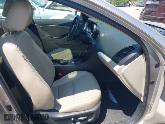 2013 Kia Optima EX with VIN 5XXGN4A79DG133492, listed as a IAAI auction lot 42742932 with 85,179 mi miles and . Bid and sale history available at DreamBid. Image 5.