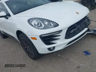 2015 Porsche Macan S с VIN WP1AB2A59FLB55091, выставлен на аукционе IAAI как лот 42379631 с пробегом 90 262 миль миль и . История ставок и продаж доступна на DreamBid. Изображение 18.