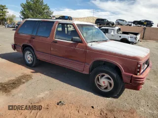 1991 Oldsmobile Bravada z VIN 1GHDT13Z0M2705443, wystawiony jako Copart lot #77072004 z przebiegiem Nie podano mil oraz Tytuł czysty. Historia ofert i sprzedaży dostępna na DreamBid. Obrazek 4.