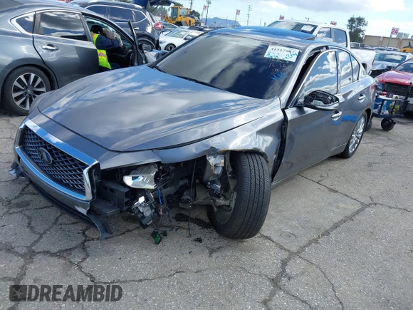 2019 Infiniti Q50 Luxe z VIN JN1EV7APXKM512617, wystawiony jako IAAI lot #41517907 z przebiegiem 46 619 mil mil oraz . Historia ofert i sprzedaży dostępna na DreamBid. Obrazek 2.