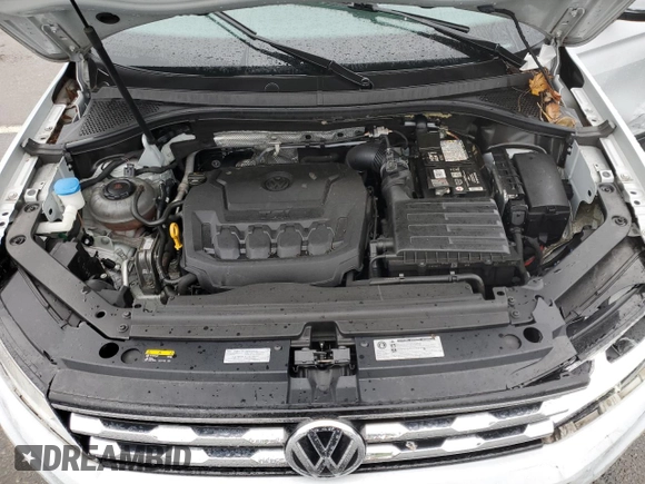 2018 Volkswagen Tiguan S with VIN 3VV1B7AX7JM072106, listed as a Copart auction lot 48373464 with 83,482 mi miles and Salvage title. Bid and sale history available at DreamBid. Image 14.
