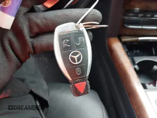 2010 Mercedes-Benz E 350 Luxury z VIN WDDHF8HB4AA116700, wystawiony jako IAAI lot #42148303 z przebiegiem 120 438 mil mil oraz . Historia ofert i sprzedaży dostępna na DreamBid. Obrazek 11.