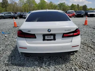 2022 BMW 5 Series 540i xDrive with VIN WBA73BJ06NWX59060, listed as a Copart auction lot 52142645 with 33,678 mi miles and Salvage title. Bid and sale history available at DreamBid. Image 6.