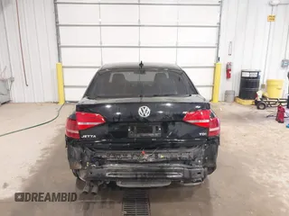 2015 Volkswagen Jetta Sedan 2.0L TDI SEL with VIN 3VWLA7AJ2FM341784, listed as a IAAI auction lot 41577281 with 139,688 mi miles. Bid and sale history available at carsss.com. Image 17.