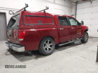 2007 Nissan Titan XE z VIN 1N6AA07B47N240963, wystawiony jako IAAI lot #42250635 z przebiegiem 117 178 mil mil oraz . Historia ofert i sprzedaży dostępna na DreamBid. Obrazek 4.