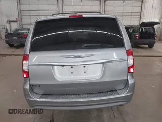2013 Chrysler Town & Country Touring with VIN 2C4RC1BG9DR714736, listed as a IAAI auction lot 41824364 with 156,486 mi miles. Bid and sale history available at carsss.com. Image 17.