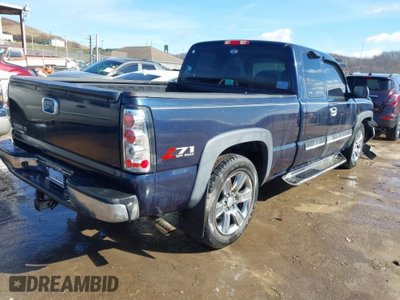 2005 Chevrolet Silverado 1500 Z71 with VIN 1GCEK19Z55Z159638, listed as a IAAI auction lot 41601440 with 158,860 mi miles. Bid and sale history available at carsss.com. Image 4.