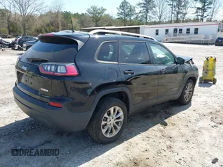 2020 Jeep Cherokee Latitude z VIN 1C4PJLCB2LD581248, wystawiony jako IAAI lot #41894729 z przebiegiem 91 536 mil mil oraz . Historia ofert i sprzedaży dostępna na DreamBid. Obrazek 4.