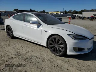 2016 Tesla Model S 70 with VIN 5YJSA1E17GF164788, listed as a Copart auction lot 75565904 with 96,936 mi miles and Salvage title. Bid and sale history available at DreamBid. Image 4.
