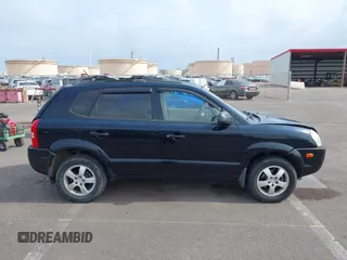 2006 Hyundai Tucson GL with VIN KM8JM12B26U340745, listed as a IAAI auction lot 42129680 with 87,133 mi miles. Bid and sale history available at carsss.com. Image 13.