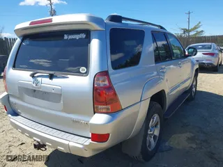 2005 Toyota 4Runner SR5 with VIN JTEBU14R250061123, listed as a IAAI auction lot 41831373 with 118,090 mi miles. Bid and sale history available at carsss.com. Image 4.