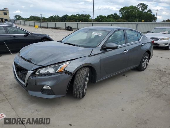 2020 Nissan Altima S z VIN 1N4BL4BV1LC140762, wystawiony jako Copart lot #56448395 z przebiegiem 82 703 mil mil oraz Szkoda całkowita • Salvage title. Historia ofert i sprzedaży dostępna na DreamBid. Obrazek 1.