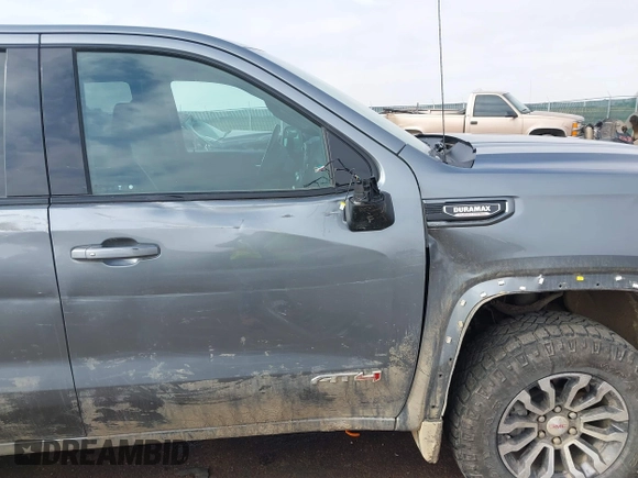 2022 GMC Sierra 1500 AT4 with VIN 1GTU9EET7NZ212467, listed as a IAAI auction lot 41680267 with 48,978 mi miles. Bid and sale history available at carsss.com. Image 19.