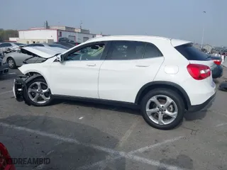 2019 Mercedes-Benz GLA with VIN WDCTG4EB0KJ552289, listed as a IAAI auction lot 41229473 with 89,897 mi miles. Bid and sale history available at carsss.com. Image 14.