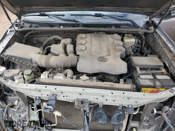 2015 Toyota 4Runner Limited with VIN JTEBU5JR5F5262482, listed as a Copart auction lot 57682185 with 181,877 mi miles and Salvage title. Bid and sale history available at DreamBid. Image 11.