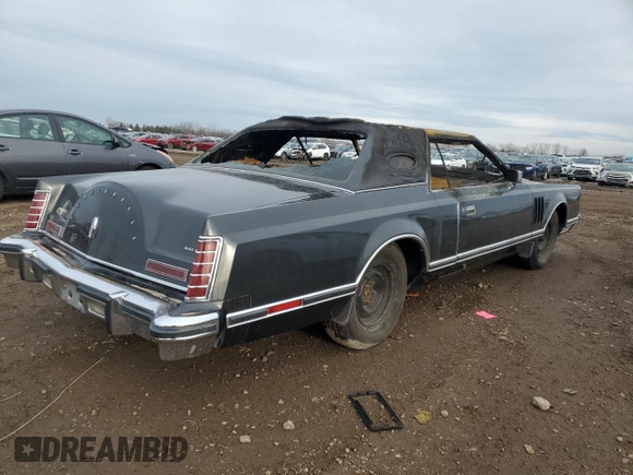 1977 Lincoln Continental with VIN 7Y89A809603, listed as a Copart auction lot 85104154 with Not Provided miles and Salvage Title. Bid and sale history available at DreamBid. Image 3.