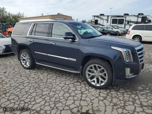 2017 Cadillac Escalade Luxury with VIN 1GYS4BKJ4HR260580, listed as a Copart auction lot 48460904 with 61,362 mi miles and Salvage Title. Bid and sale history available at carsss.com. Image 4.