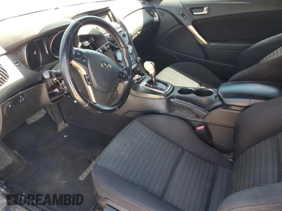 2013 Hyundai Genesis Coupe Premium z VIN KMHHT6KD6DU092948, wystawiony jako Copart lot #53018515 z przebiegiem Nie podano mil oraz Szkody całkowita. Historia ofert i sprzedaży dostępna na DreamBid. Obrazek 7.