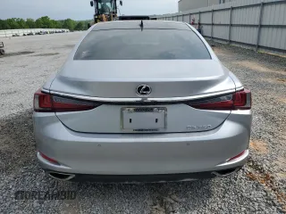 2022 Lexus ES 350 z VIN 58ADZ1B16NU137290, wystawiony jako Copart lot #53819995 z przebiegiem 28 349 mil mil oraz Szkody całkowita. Historia ofert i sprzedaży dostępna na DreamBid. Obrazek 6.