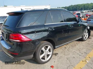2016 Mercedes-Benz GLE 350 z VIN 4JGDA5JB5GA727131, wystawiony jako IAAI lot #42392219 z przebiegiem 106 531 mil mil oraz . Historia ofert i sprzedaży dostępna na DreamBid. Obrazek 4.