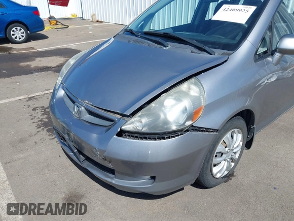 2007 Honda Fit with VIN JHMGD38437S003645, listed as a IAAI auction lot 42409925 with 166,481 mi miles and . Bid and sale history available at DreamBid. Image 6.