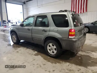 2006 Ford Escape XLT with VIN 1FMYU03136KD34592, listed as a Copart auction lot 71872694 with 185,292 mi miles and Clean Title. Bid and sale history available at carsss.com. Image 2.