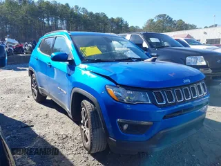 2019 Jeep Compass Latitude with VIN 3C4NJCBB6KT802481, listed as a IAAI auction lot 41315161 with 72,755 mi miles and . Bid and sale history available at carsss.com. Image 13.