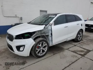 2018 Kia Sorento SX with VIN 5XYPKDA50JG367079, listed as a Copart auction lot 48222075 with 111,773 mi miles and Salvage Title. Bid and sale history available at carsss.com. Image 1.