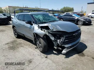 2024 Chevrolet Blazer LT z VIN 3GNKBDRS2RS162790, wystawiony jako Copart lot #65493214 z przebiegiem 4 240 mil mil oraz Szkoda całkowita • Salvage title. Historia ofert i sprzedaży dostępna na DreamBid. Obrazek 10.