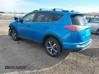 2016 Toyota RAV4 XLE with VIN JTMRFREV4GD186580, listed as a IAAI auction lot 40916703 with 117,120 mi miles and . Bid and sale history available at DreamBid. Image 3.
